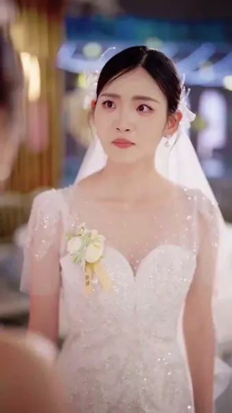 กุหลาบนำโชค