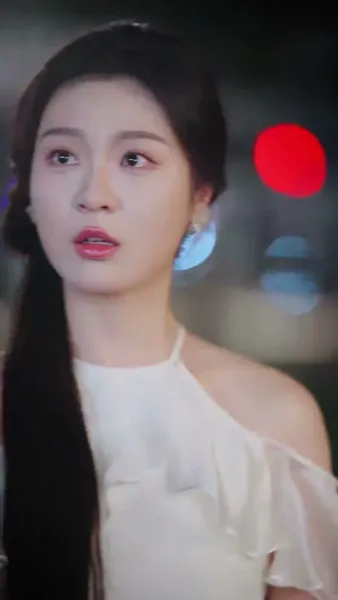 กุหลาบนำโชค