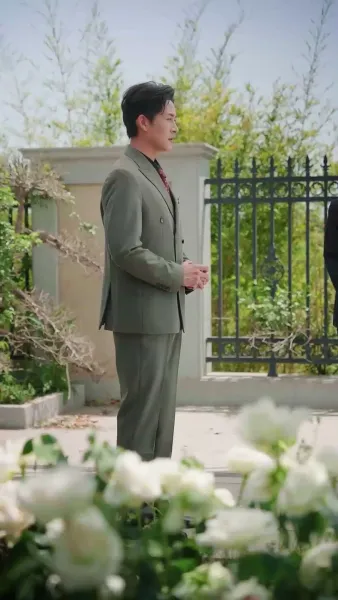 กุหลาบนำโชค