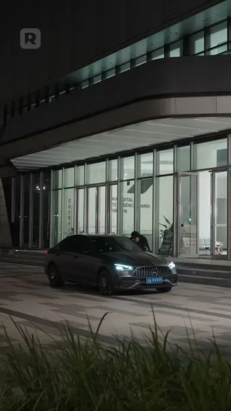 แม่ของลูก ใครก็อย่าแตะ