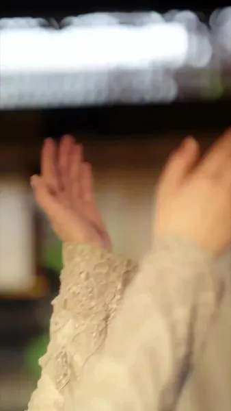 [พากย์ไทย] สลับตัวกันแต่งงาน