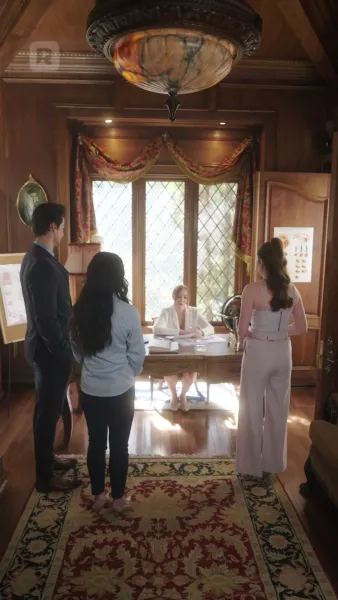 คู่หมั้นนักดับเพลิง กลับมาเป็นมหาเศรษฐี