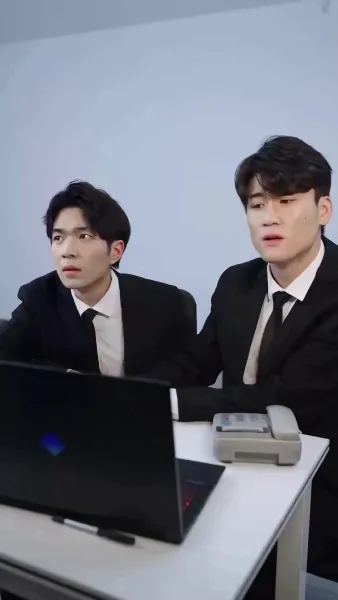 เขากลับมา ความรักตามมา