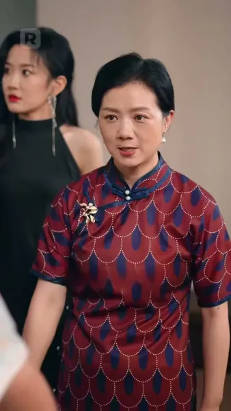 ยั่วยวนให้จูบแอบ