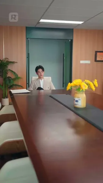 ยั่วยวนให้จูบแอบ