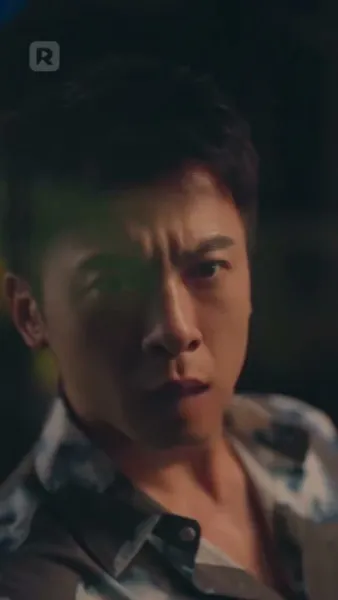 ยั่วยวนให้จูบแอบ