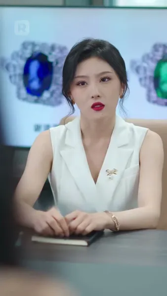 ยั่วยวนให้จูบแอบ