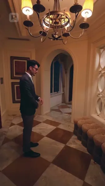 ยั่วยวนให้จูบแอบ