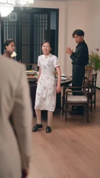 ยั่วยวนให้จูบแอบ