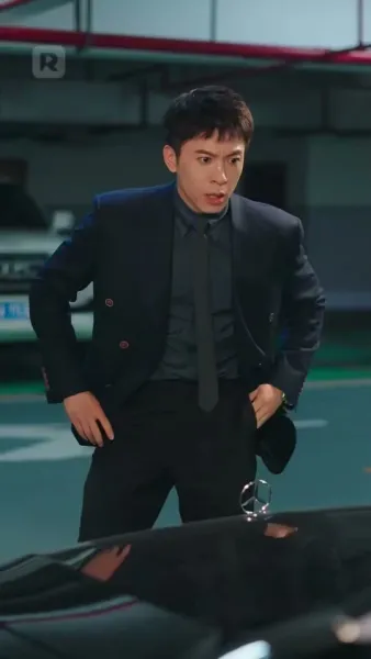 ยั่วยวนให้จูบแอบ