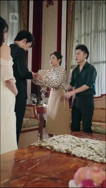 หลังเกิดใหม่ ก็โดนคุณลุงสปอยล์ซะแล้ว