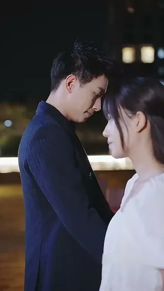 ดวงดาวสุกสกาวเช่นเธอ