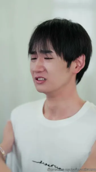 วันพรุ่งนี้ยังมีแสงแดด