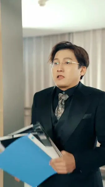 เสแสร้งแกล้งไม่รัก