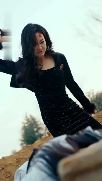 เสแสร้งแกล้งไม่รัก