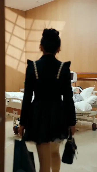 เสแสร้งแกล้งไม่รัก