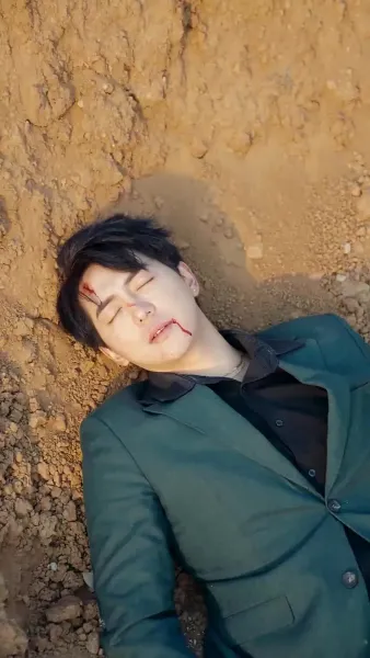 เสแสร้งแกล้งไม่รัก