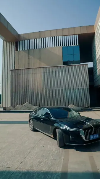 เสแสร้งแกล้งไม่รัก