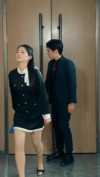 เสแสร้งแกล้งไม่รัก