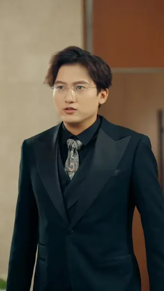 เสแสร้งแกล้งไม่รัก