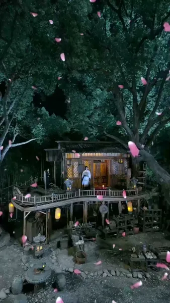 สิ้นกลีบบุปผา(พากย์ไทย)