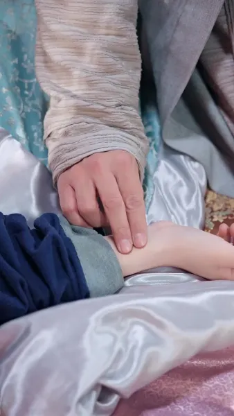 เด็กนำโชคจากฟ้า ครอบครัวเฮงทั้งบ้าน