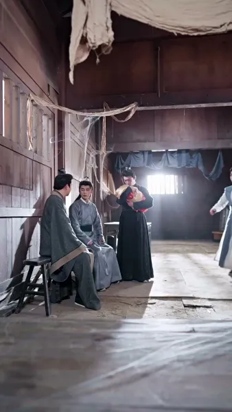 เด็กนำโชคจากฟ้า ครอบครัวเฮงทั้งบ้าน