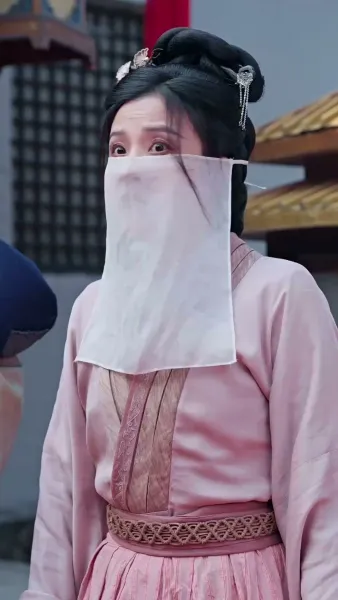 เด็กนำโชคจากฟ้า ครอบครัวเฮงทั้งบ้าน