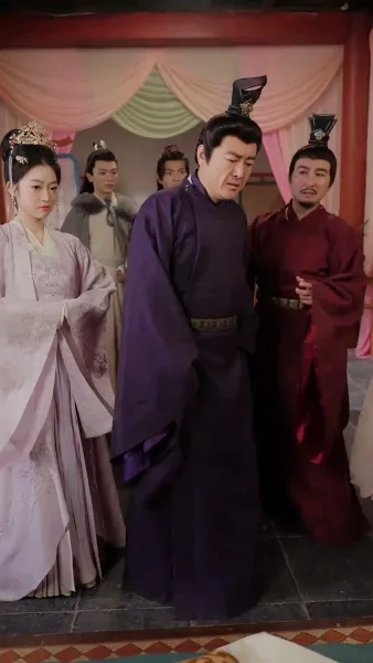 ย้อนกลับไปเป็นฮ่องเต้หญิง