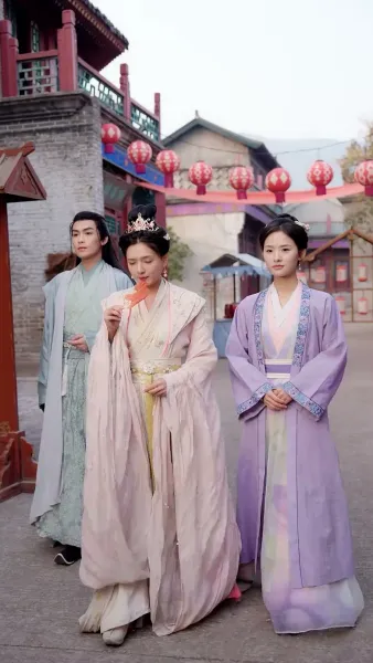 ย้อนกลับไปเป็นฮ่องเต้หญิง