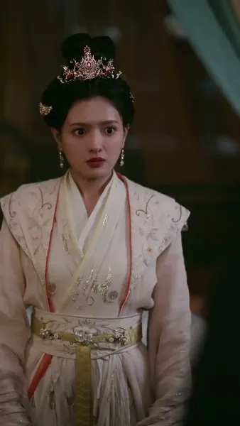 ย้อนกลับไปเป็นฮ่องเต้หญิง