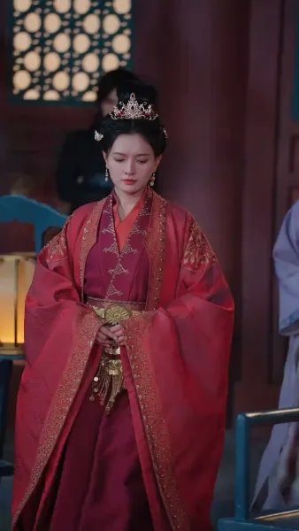 ย้อนกลับไปเป็นฮ่องเต้หญิง