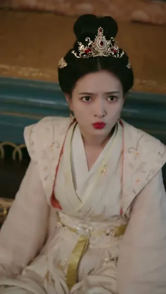 ย้อนกลับไปเป็นฮ่องเต้หญิง