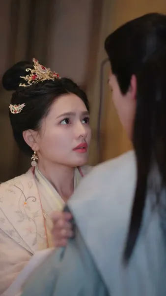 ย้อนกลับไปเป็นฮ่องเต้หญิง