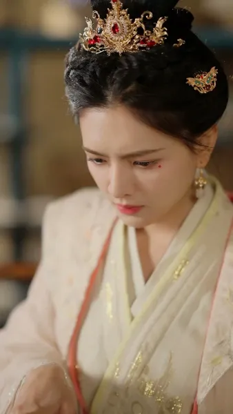 ย้อนกลับไปเป็นฮ่องเต้หญิง