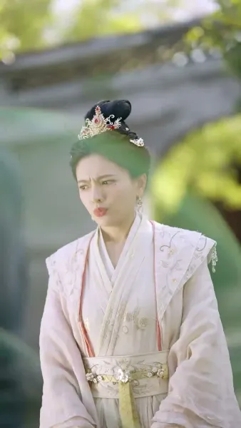 ย้อนกลับไปเป็นฮ่องเต้หญิง