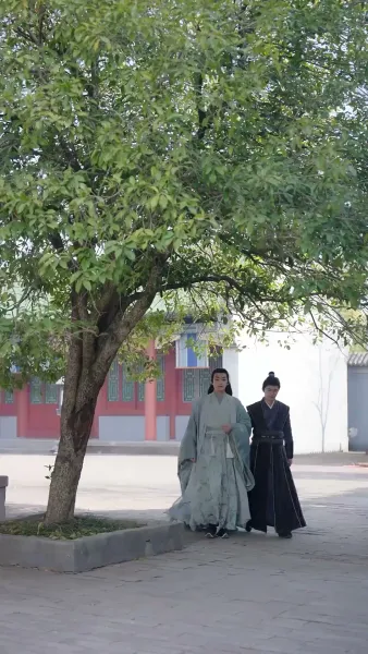 ย้อนกลับไปเป็นฮ่องเต้หญิง