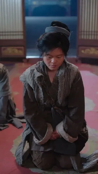 ย้อนกลับไปเป็นฮ่องเต้หญิง