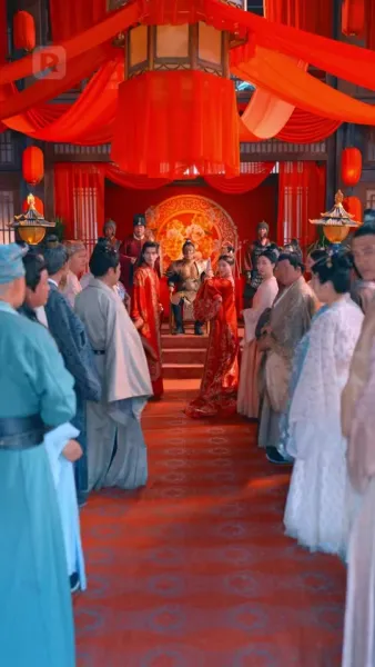 ความรักเบ่งบานท่ามกลางอำนาจ