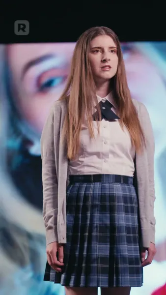 อัจฉริยะสาวหวนคืน