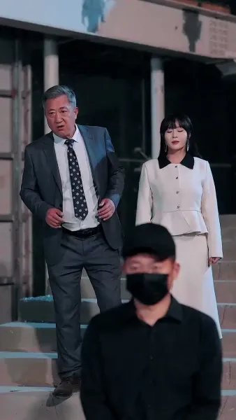 ความรักเริ่มต้นจากลูกแฝด（ฉบับพากย์ ）