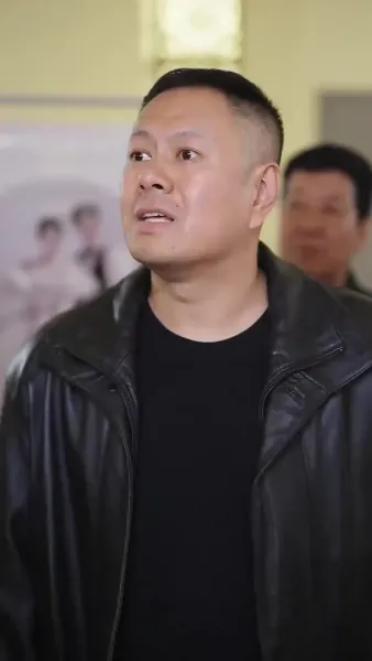 ฟ้ากว้างดินใหญ่ไม่เท่าแม่