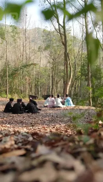 ย้อนเวลาตามใจพี่สาวทั้งเจ็ด