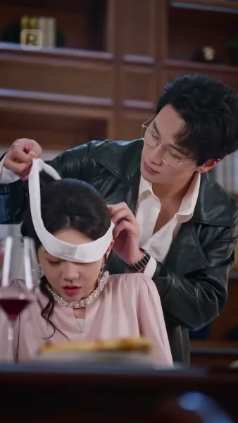 จูงใจและจับขัง รักที่ใครก็ห้ามไม่ได้