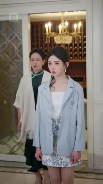 จูงใจและจับขัง รักที่ใครก็ห้ามไม่ได้