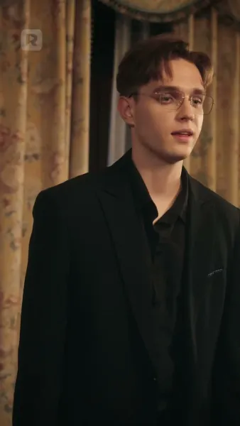 เล่ห์รักราชนิกุล