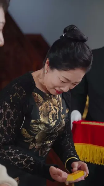 หนุ่มเย็นชา ผู้มีเสน่ห์