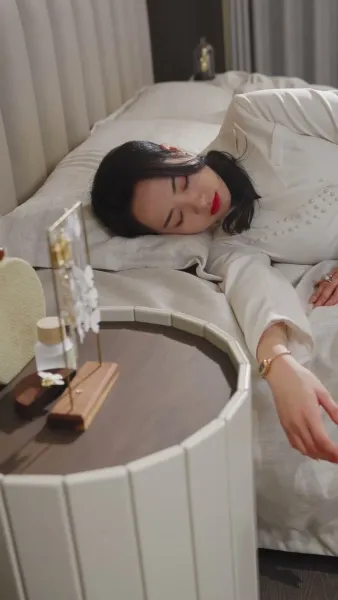 หนุ่มเย็นชา ผู้มีเสน่ห์