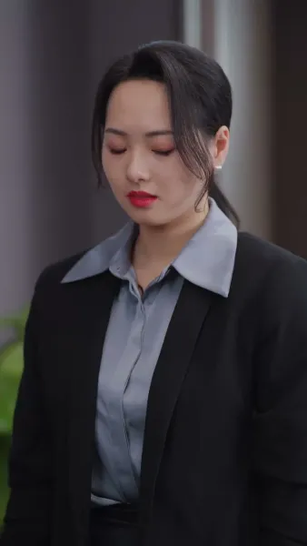 หนุ่มเย็นชา ผู้มีเสน่ห์