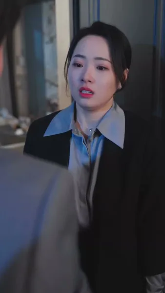 หนุ่มเย็นชา ผู้มีเสน่ห์